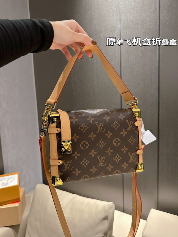 2521007 Louis Vuitton / LV Side trunk size: 24*16*8cm