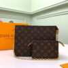 Louis Vuitton / LV monogram m81412 toiletry uch on chain purse with one small wallet size: 25 *20 * 5.5cm