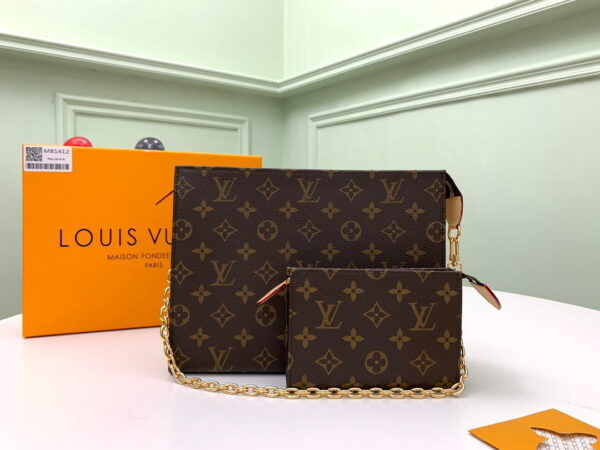 Louis Vuitton / LV monogram m81412 toiletry uch on chain purse with one small wallet size: 25 *20 * 5.5cm