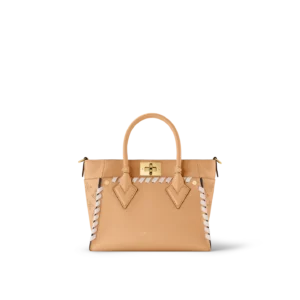 Louis Vuitton / LV On My Side PM M21585