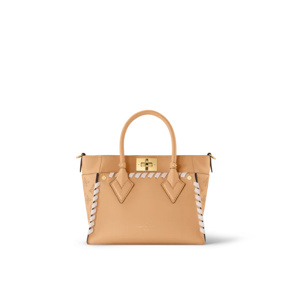 Louis Vuitton / LV On My Side PM M21585