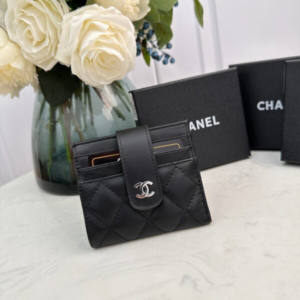 1 Chanel leather short card bag with gold and sliver hardware 609 size: 12*9cm
