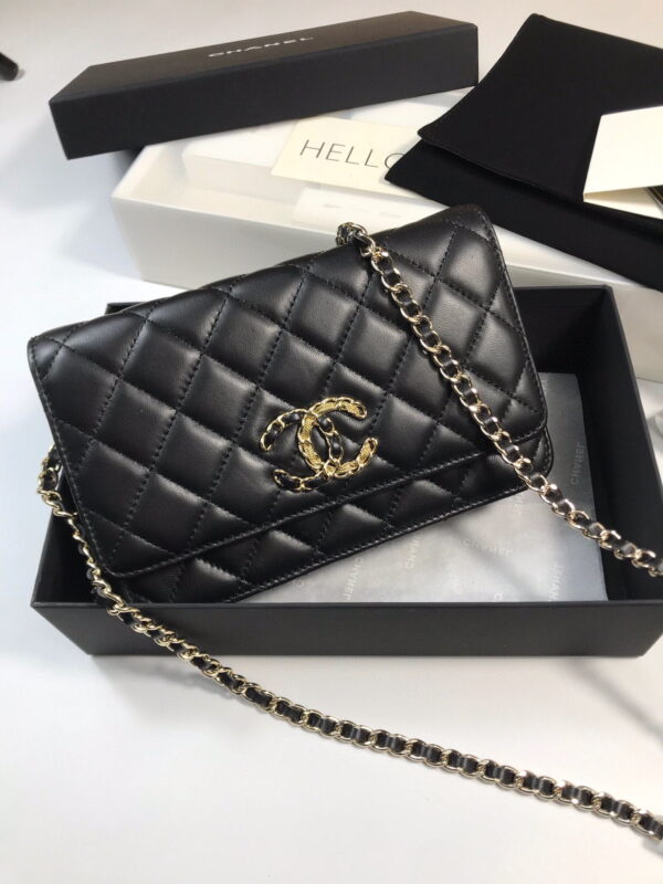 Chanel Classic Flap Bag 1794 size:19*12.5cm