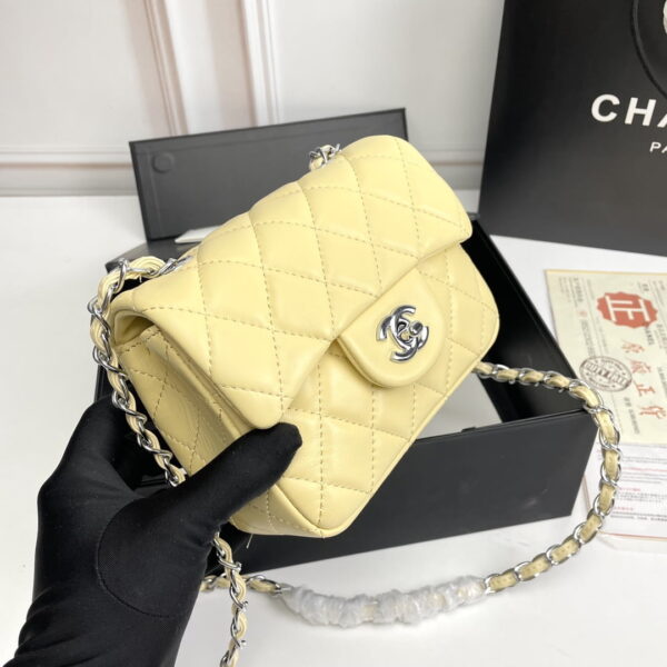 Chanel cf Square Fat 1115 sheepskin leather yellow size: 18*14*7cm