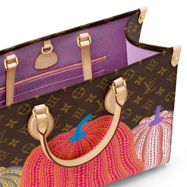 Louis Vuitton / LV LV x YK OnTheGo MM M46466