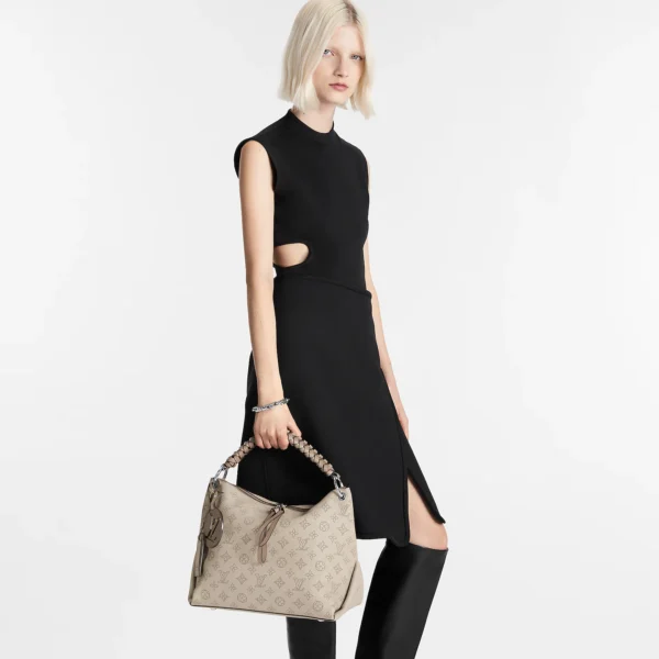 Louis Vuitton / LV Beaubourg Hobo MM M56084