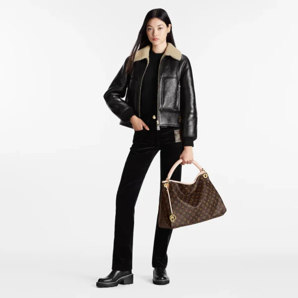 3 Louis Vuitton / LV Artsy MM M44869