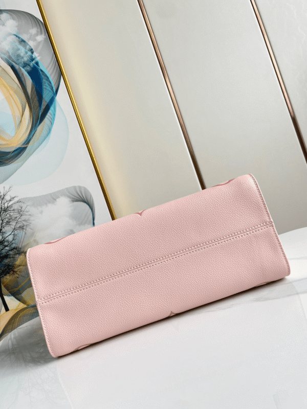 Louis Vuitton / LV Onthego M45653 size:25*19*11.5cm