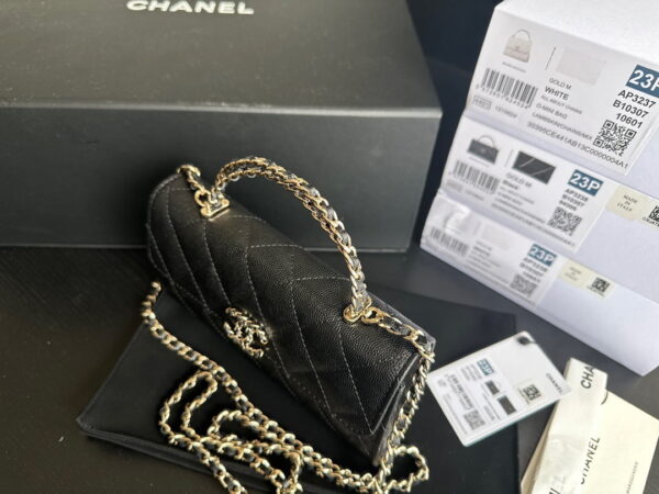 Chanel 23p Black Horse kelly long handle bag size:19cm*11*5cm