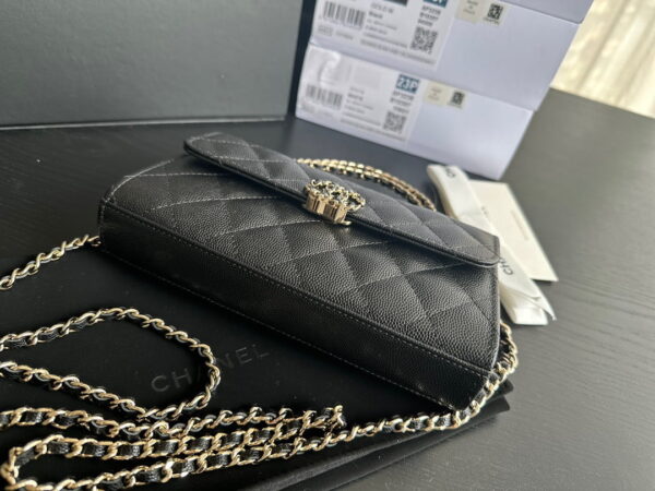 Chanel 23p Black Horse kelly long handle bag size:19cm*11*5cm