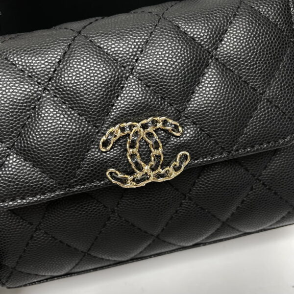 Chanel Black Horse Kelly Lichee cowhide long handle bag 9100 black size:19*10*4.5cm