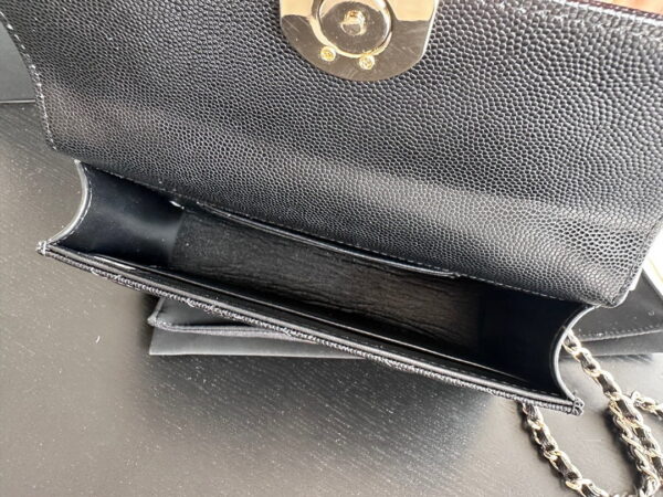 Chanel 23p Black Horse kelly long handle bag size:19cm*11*5cm