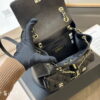 7 CHANEL Gabrielle caviar The homeless backpack black size: 20*20cm