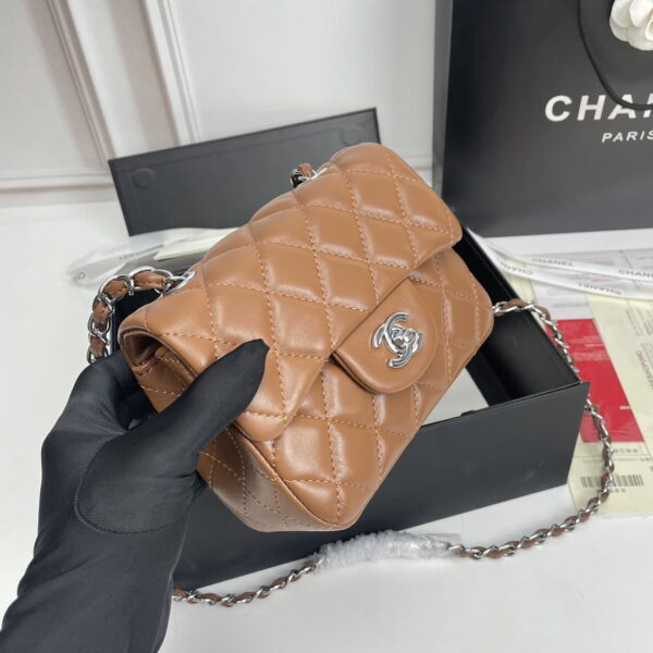 Chanel cf Square Fat 1115 sheepskin leather orange size: 18*14*7cm