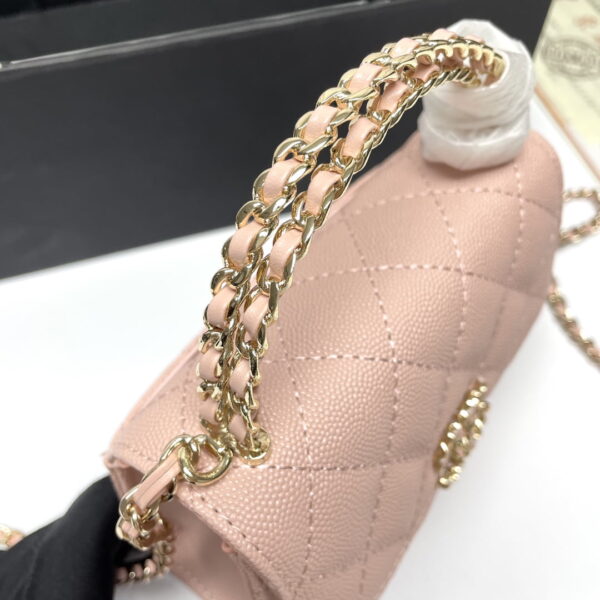 Chanel Black Horse Kelly Lichee cowhide long handle bag 9100 pink size:19*10*4.5cm