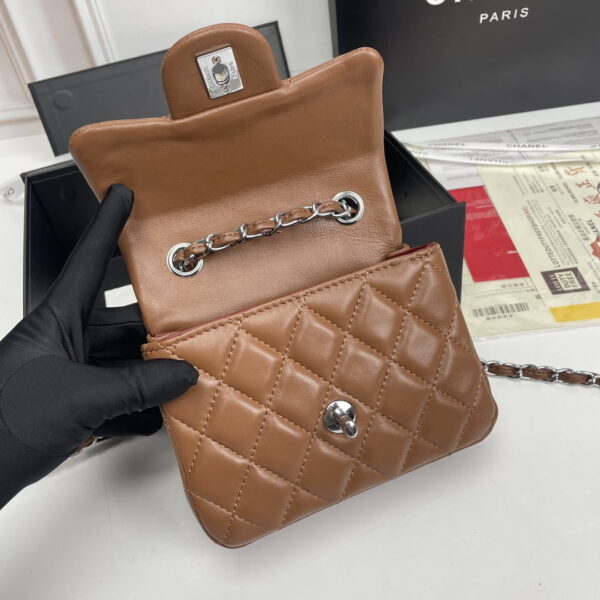 Chanel cf Square Fat 1115 sheepskin leather orange size: 18*14*7cm