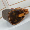 Louis Vuitton / LV monogram nano speedy m81085 size: 16* 11* 9cm