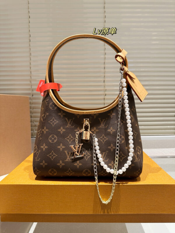 Glbao508 LV Genuine leather cowhide bag 24*18cm