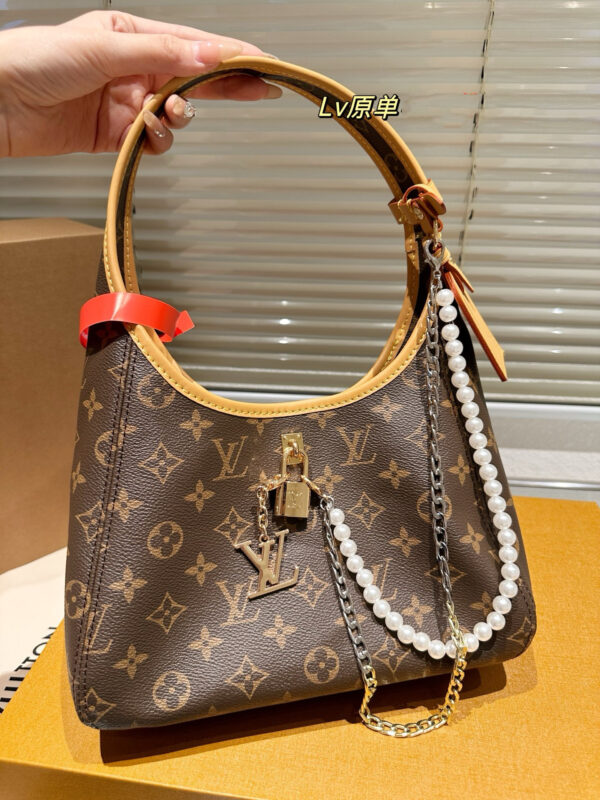 Glbao508 LV Genuine leather cowhide bag 24*18cm