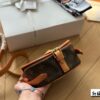 Louis Vuitton / LV Tambourin Saddle bag M44860 size: 18*16cm