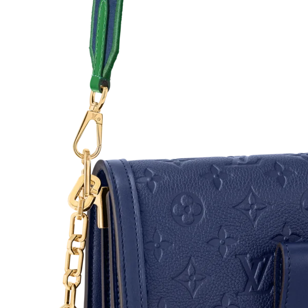 Louis Vuitton / LV Dauphine MM M23488