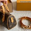 Lxiaba 200 LV leather high-quality handbag with the original scarf and box 16*10cm