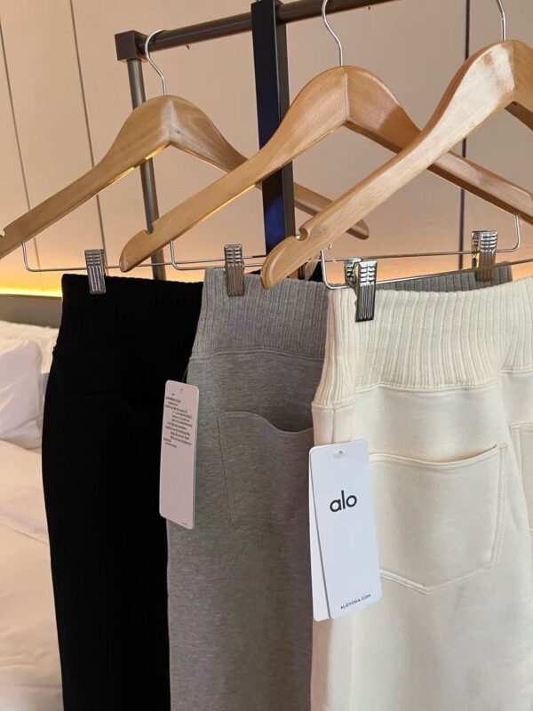 Alo Yoga(alo)20260101002089