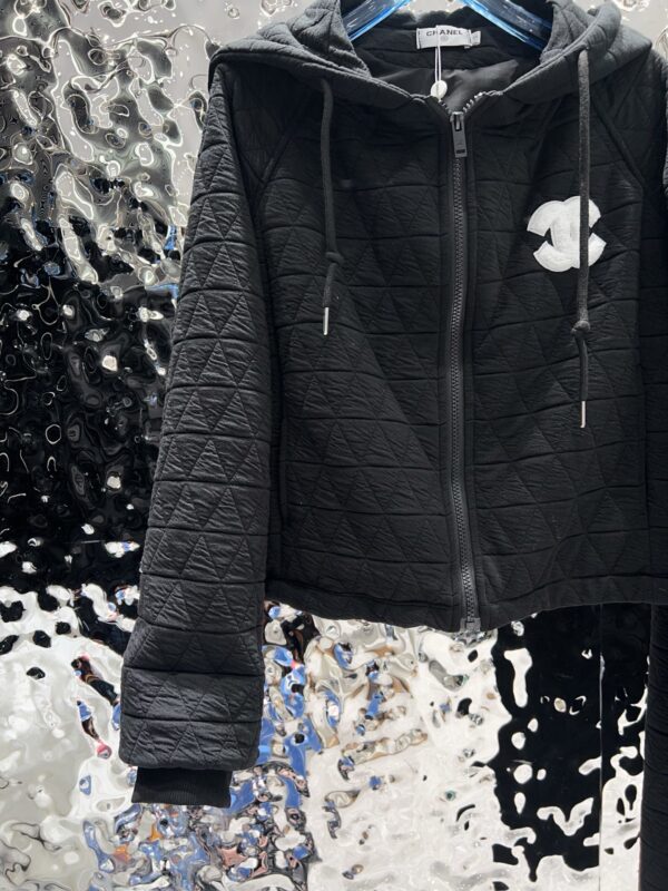 Chanel20260120054165