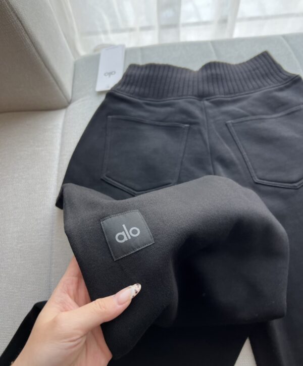 Alo Yoga(alo)20260101002089