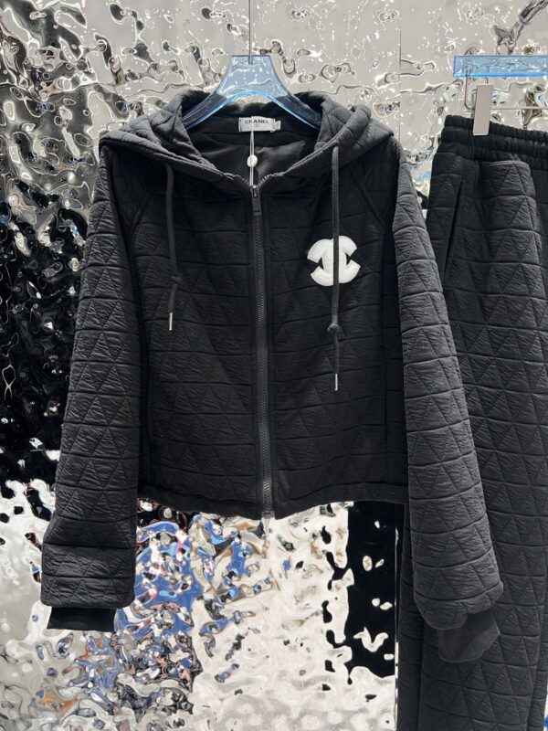 Chanel20260120054165