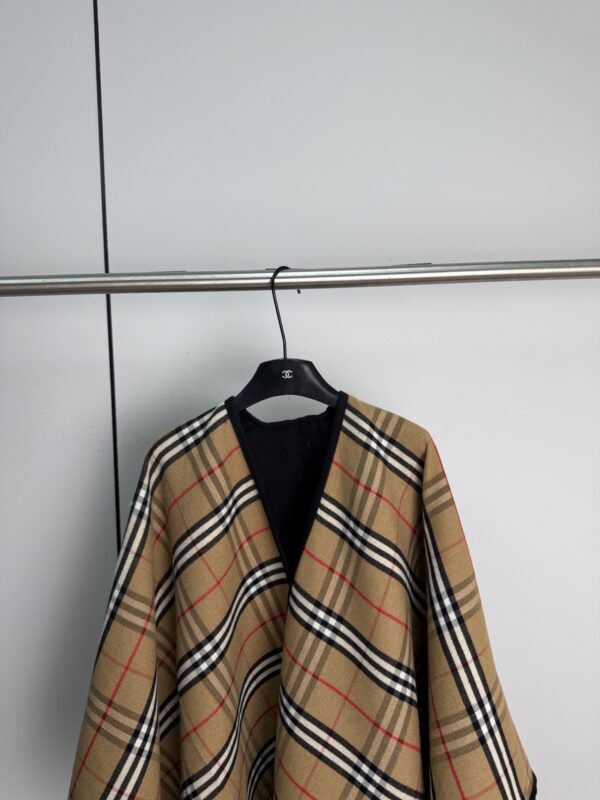 Burberry 20260101010129