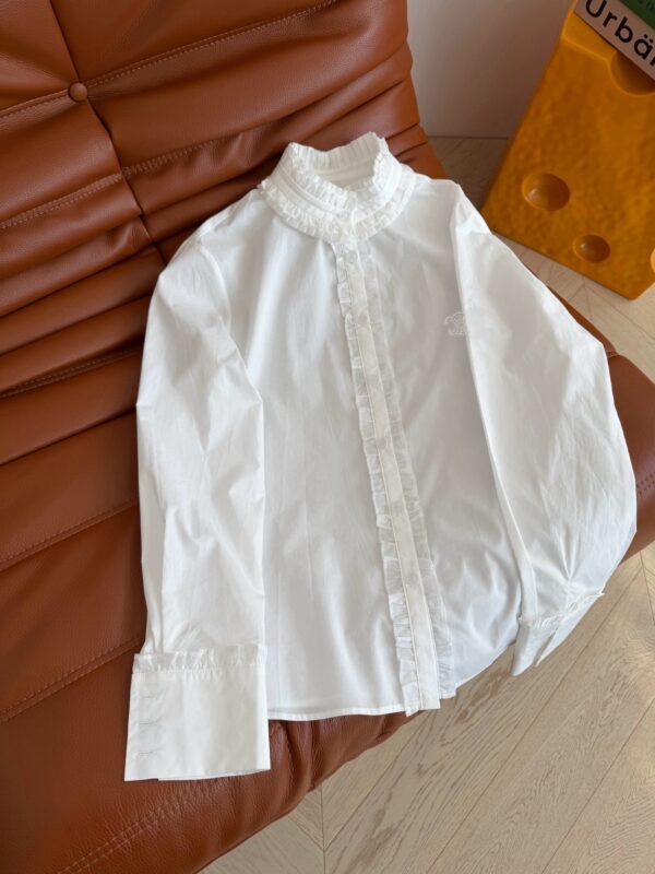 Celine20260120043099