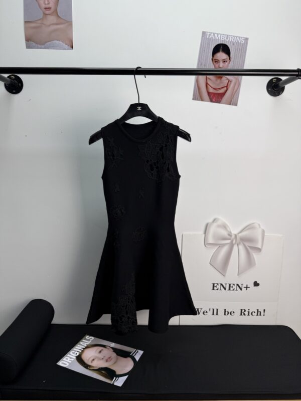 Chanel20260120053115