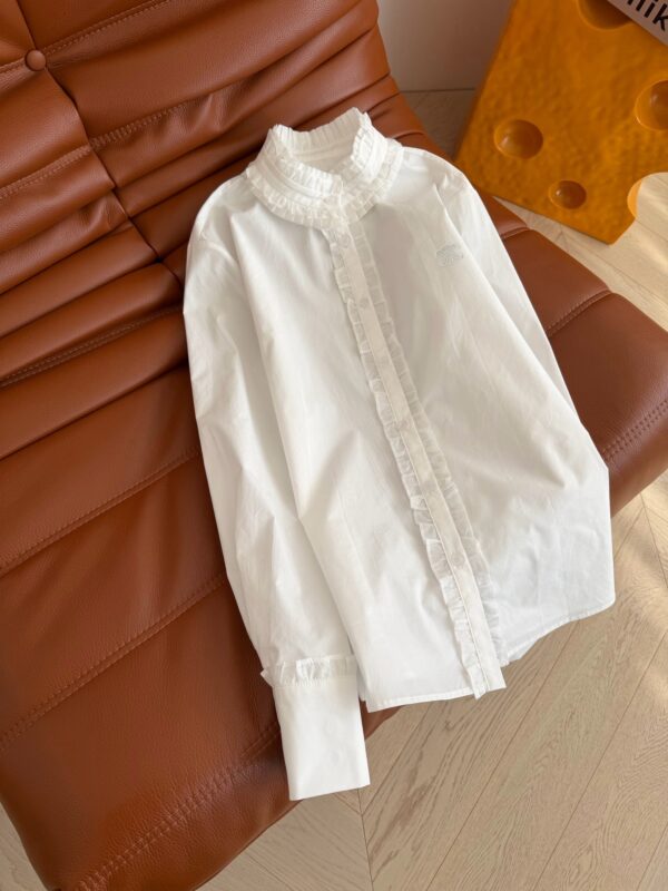 Celine20260120043099