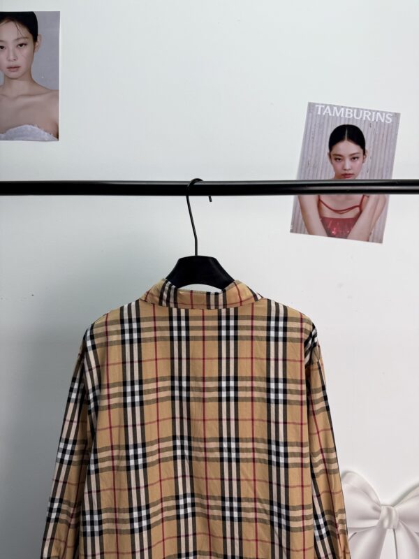 Burberry20260301026089