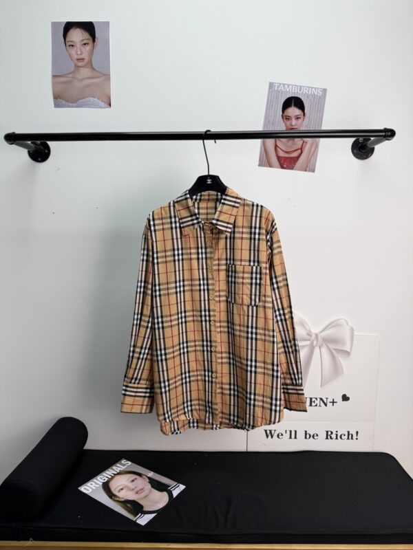 Burberry20260301026089