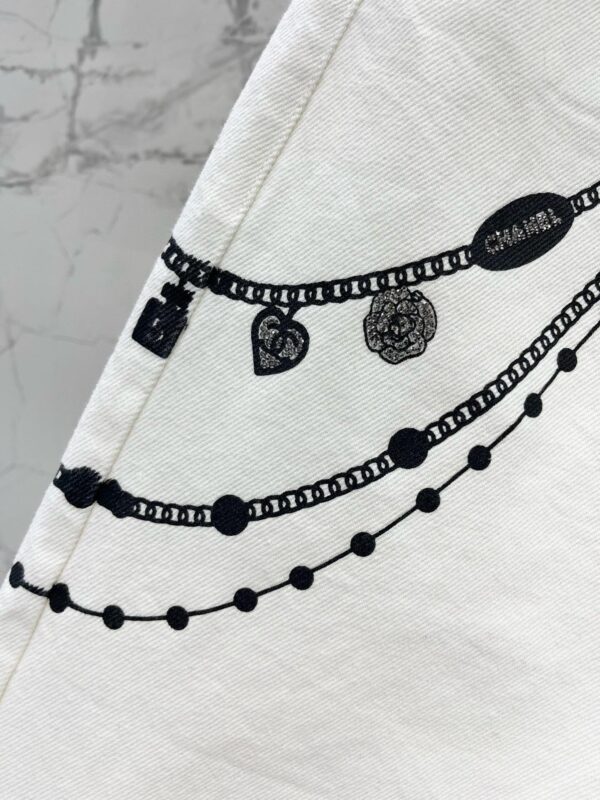 Chanel20260305079095